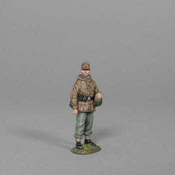 German Gunner for 10.5 cm leFH 18/40 (Light Field Howitzer) Preparing to Fire--single figure with helmet on left hip--RETIRED -- LAST ONE! German Gunner for 10.5 cm leFH 18/40 (Light Field Howitzer) Preparing to Fire--single figure with helmet on left hip--RETIRED -- LAST ONE! #51458