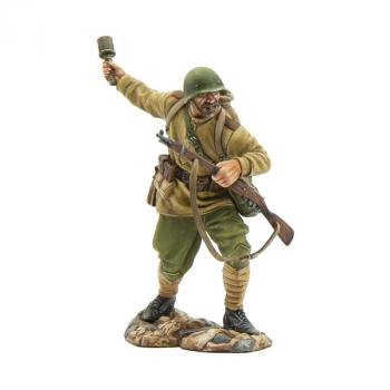 Russian Throwing Grenade, The Battle of Kursk, 1943--single figure Russian Throwing Grenade, The Battle of Kursk, 1943--single figure #51633