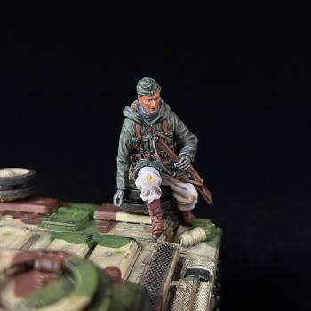 Tank Rider Rifleman C. The Stug III Assault Gun, Battle of Kharkov--single seated figure with soft cap Tank Rider Rifleman C. The Stug III Assault Gun, Battle of Kharkov--single seated figure with soft cap #51674