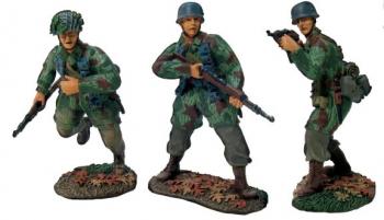 Image of German 3rd Fallschirmjaeger Division--Cover Fire Set #1--3 figures--RETIRED -- LAST ONE!!