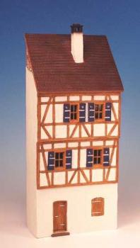Image of German Half timbered, 2 story - 6 1/4 in. L x 3 1/4 in. W x 14 in. H--(E05051)