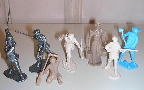 Pioneers in Action (tan)--20 plastic figures in seven poses--RETIRED #1