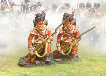 Image of 92nd Highlanders Kneeling--two figures