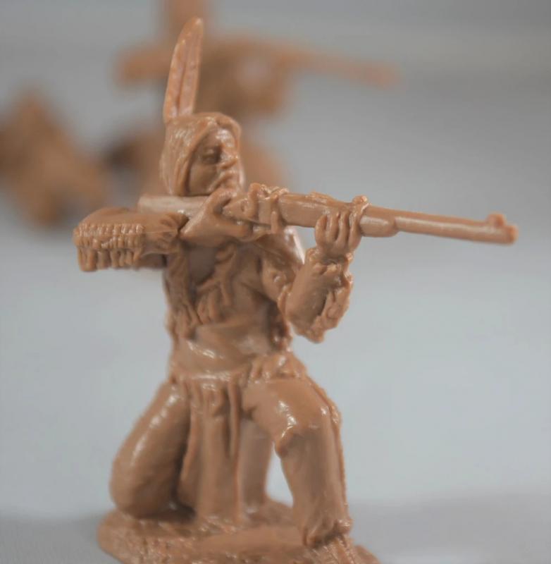 Dismounted Indians with Casualties (Buckskin)--12 figures in 6 poses #4