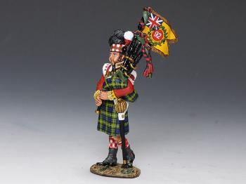 Image of Gordon Highlanders Bagpiper--single figure