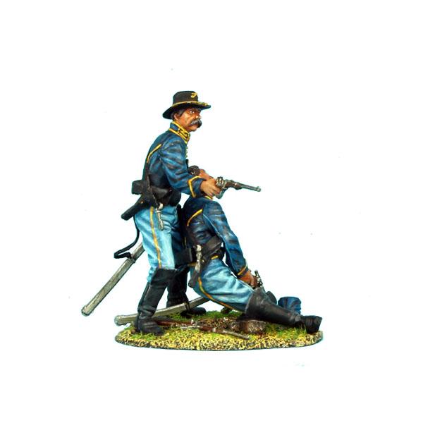 8th IL Cavalry Union Dismounted Cavalry Helping Trooper Vignette - two figures #2
