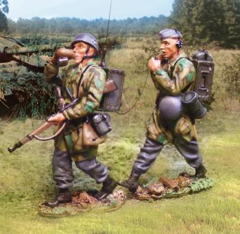 Image of Fallschirmjaeger Marching Radio Team--two figures--RETIRED.