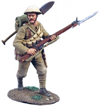 Image of 1916 British Infantry Advancing No.2--single figure--RETIRED--LAST ONE!!