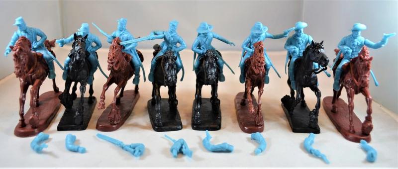 American Cavalry Horse Soldiers, 1860-1880 (Light Blue)--8 mounted plastic soldiers in 8 poses (swap arms) #1