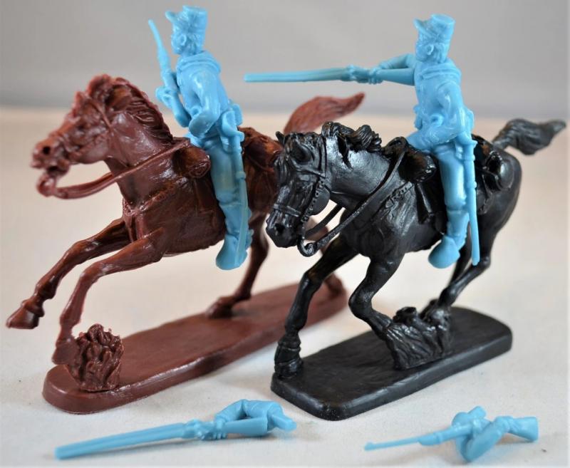 American Cavalry Horse Soldiers, 1860-1880 (Light Blue)--8 mounted plastic soldiers in 8 poses (swap arms) #3