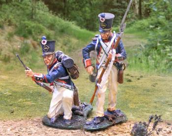 Image of French Line Infantry Re-Loading--two figures--RETIRED--LAST ONE!!