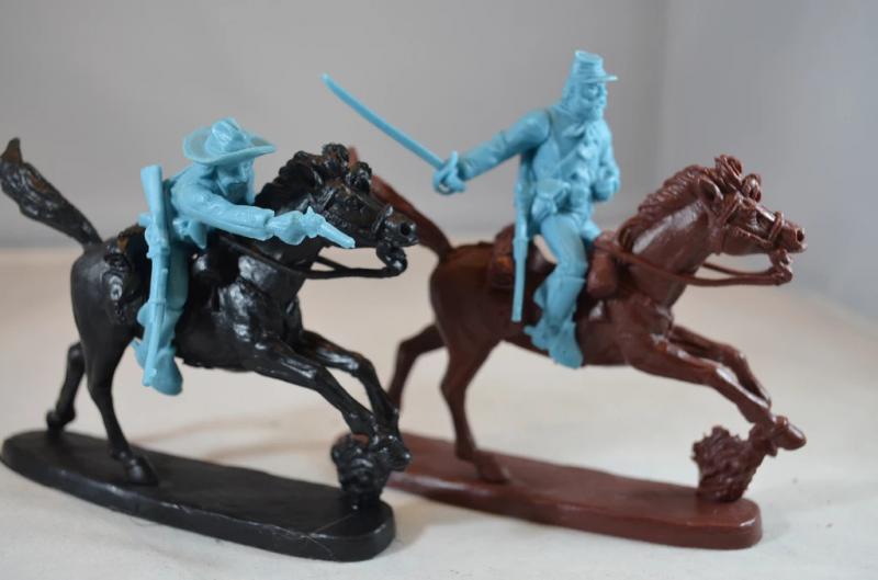 ACW Cavalry (Light Blue)--8 mounted figures in 8 Poses with Horses #3