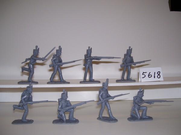 American War of 1812--American Army--Battle of Chippawa--16 gray plastic figures in 8 poses #2