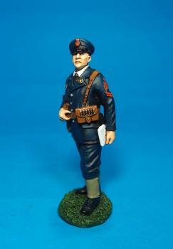 Image of Petty Officer, Crewman for the Rolls Royce Armoured Car, 1915--single figure -- LAST ONE!