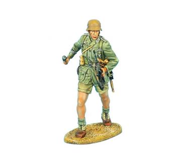 Image of Das Deutsche Afrika Korps Standing with Grenade and MP40--single figure