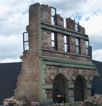 Dioramas Plus 1/35 Factory Ruins--building kit #0