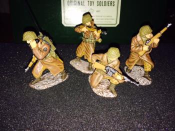 Battle of the Bulge Yanks--Four Man Patrol--four figures--RETIRED--LAST ONE!! Battle of the Bulge Yanks--Four Man Patrol--four figures--RETIRED--LAST ONE!! #32438