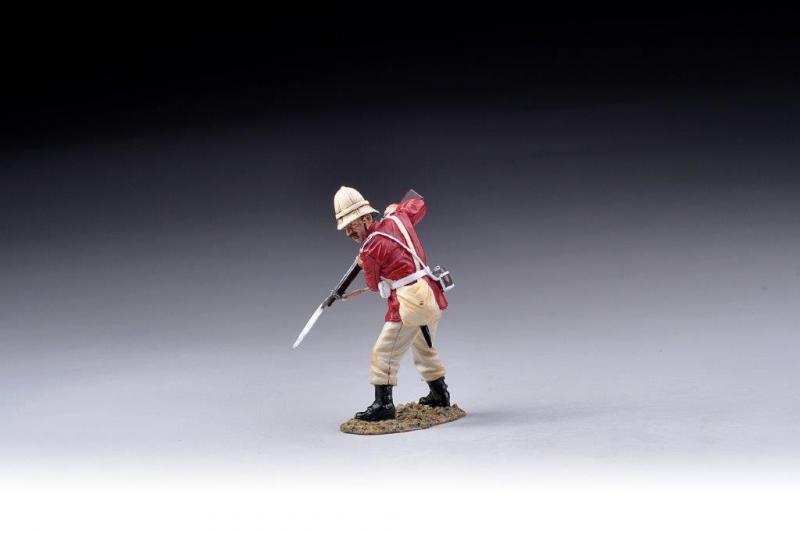 24th Regiment of Foot Rifleman Thrusting with Bayonet (White Trousers)--single figure #2