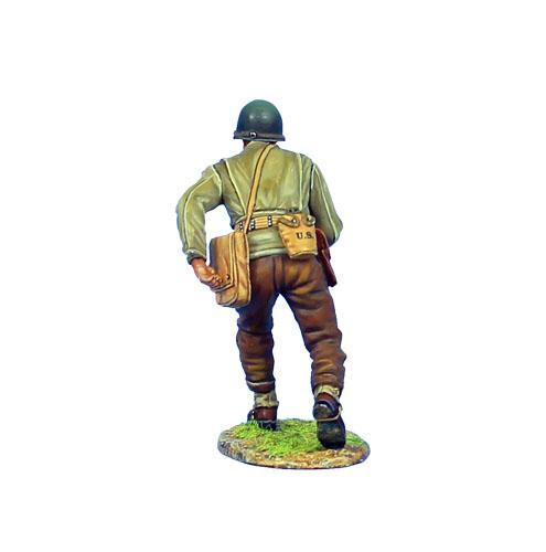 U.S. 4th Infantry Division Captain with Colt, Normandy 1944--single figure #3
