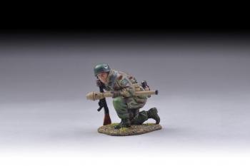 Image of Kneeling FJ Tank Hunter with Panzerfaust and Stg 44. (Normandy)--single figure--RETIRED--LAST TWO!! Image of Kneeling FJ Tank Hunter with Panzerfaust and Stg 44. (Normandy)--single figure--RETIRED--LAST TWO!!