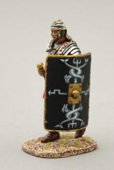 Image of Marching Roman Legionnaire (30th Legion black shield)--single figure--RETIRED--LAST ONE!!