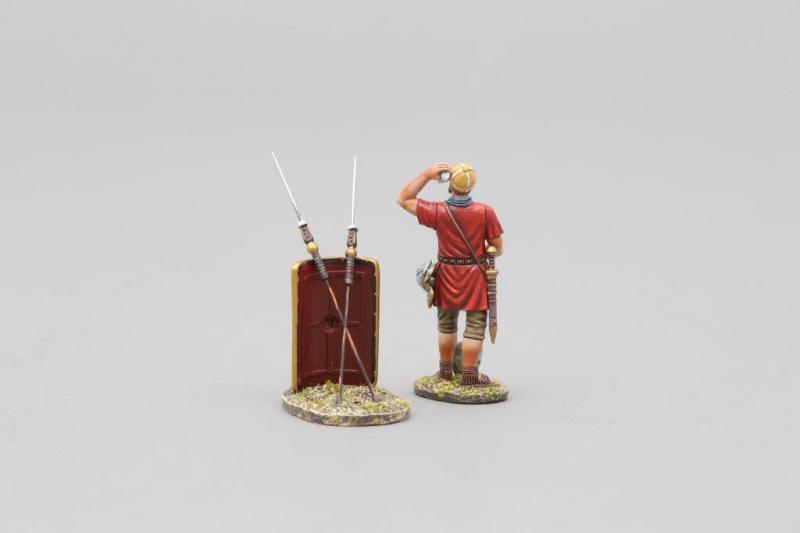 Roman Legionnaire (Minerva Legion red shield) Wiping Brow--single figure--RETIRED--LAST ONE!! #2