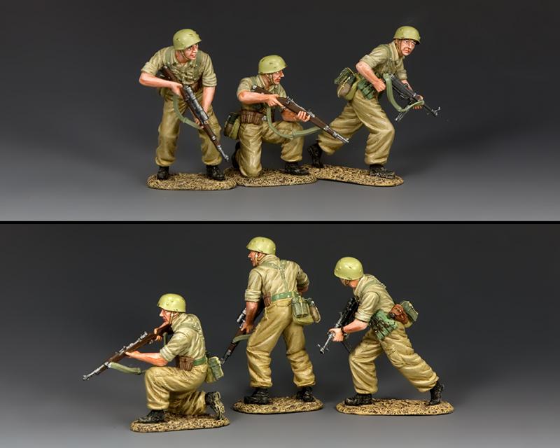 Attack!--three Afrika Korps fallschirmjaegers (Ramckes Brigade) figures--RETIRED. #2
