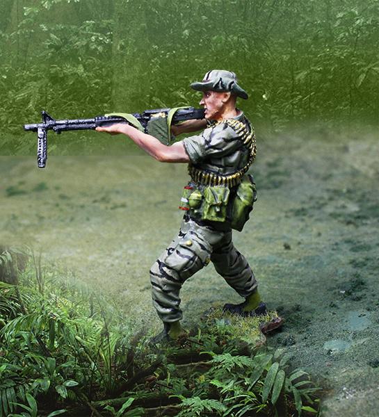 Vietnam LRRP Firing M60--single U.S. Army Ranger figure #1