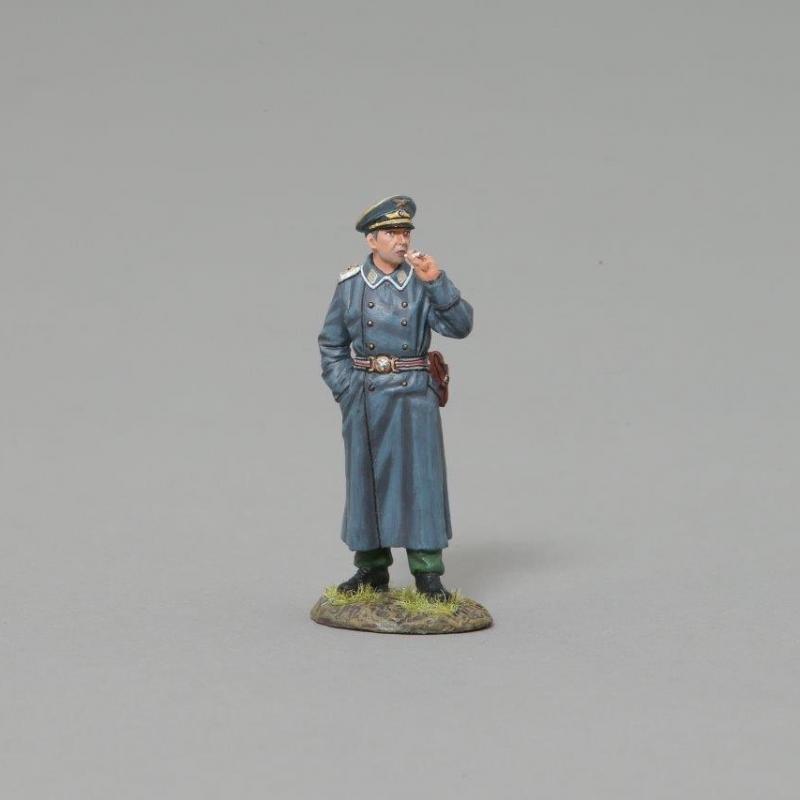 Kurt Student, General of Paratroops, KC (greatcoat, green trousers)--single figure--RETIRED--LAST FOUR!! #1