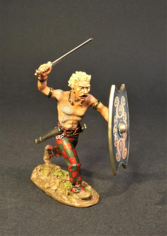 Iceni Warrior Charging (oblong green shield with gold design), Armies and Enemies of Ancient Rome--single figure #2
