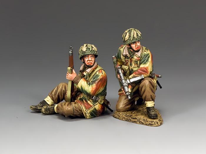 Arnhem Defenders--two WWII British Para figures--RETIRED. #1