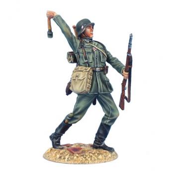 Image of German Infantry Throwing Grenade--single figure--RETIRED--LAST ONE!!