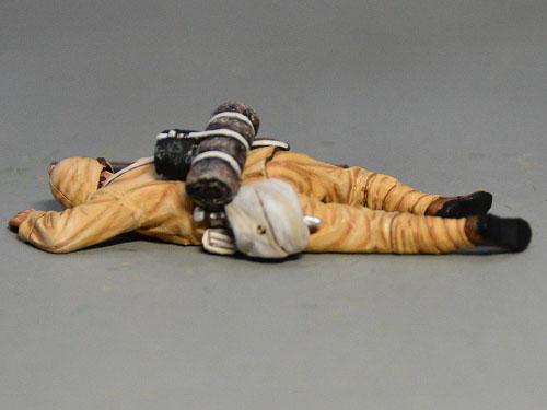 Falling Dead--single face down British Infantry casualty figure #2