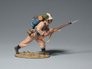 Boxer Rebellion Italian Bersaglieri Light Infantry Running With Gun (A)--single figure Boxer Rebellion Italian Bersaglieri Light Infantry Running With Gun (A)--single figure #42171