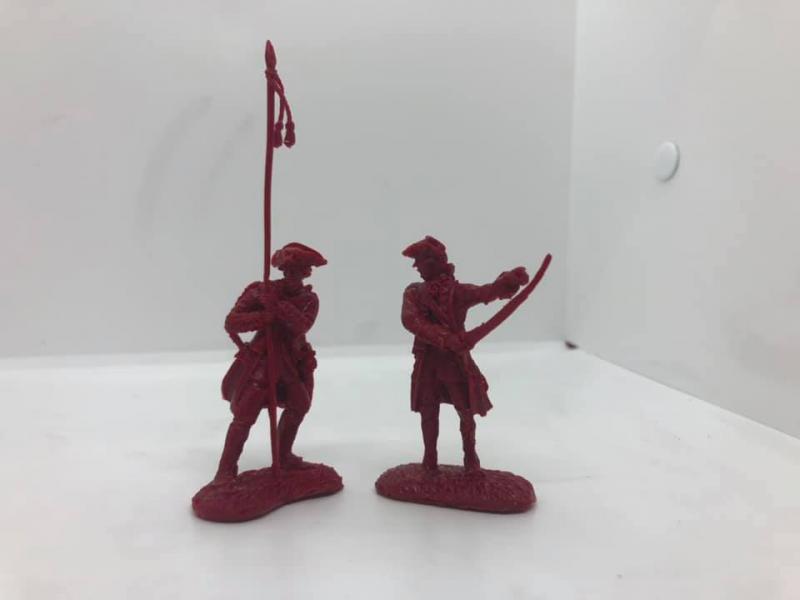 Barzso Reissue - British Firing Line (red)--8 figures in 4 poses #2