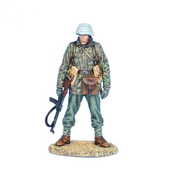 Image of German Waffen SS with MP44--single figure