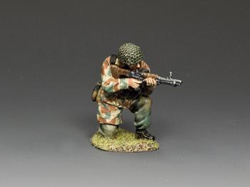 Image of Fallschirmjager Kneeling Firing FG42--single figure