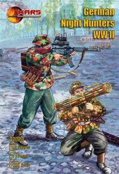 WWII German Night Hunters--15 figures in 8 poses--THREE IN STOCK. WWII German Night Hunters--15 figures in 8 poses--THREE IN STOCK. #43725