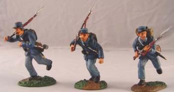 Image of Union Charging Set #1--three figures--RETIRED--LAST ONE!!