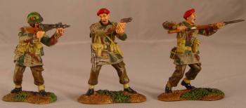 Image of British Paratrooper Assault Set (formerly 47099)--three figures--RETIRED--LAST ONE!!