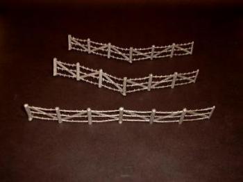 Image of Barbed Wire Fence--4 sections each 5'' long (gray)