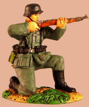 Image of Club Figure: Kneeling Firing Wehrmacht--single figure--RETIRED -- LAST ONE!!