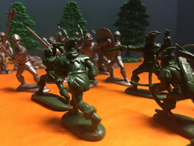 Robin Hood Merrymen, Outlaws of Sherwood Forest (TAN)--16 in 8 Poses. #3