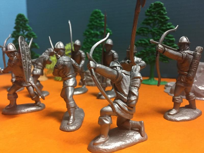 Robin Hood Sheriff's Men, Normans (GOLD)--16 in 8 Poses #3