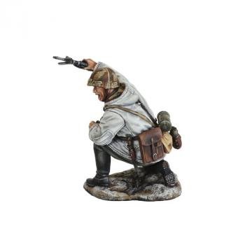 Image of German Winter NCO Directing MG Fire--single figure--RETIRED--LAST ONE!!