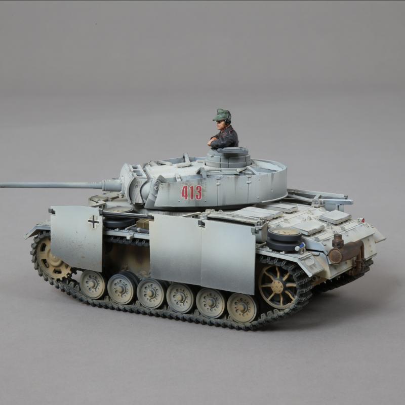 Winter Panzer III 'M' (Turret #413) with Commander and removable side skirts--RETIRED--LAST TWO!! #2