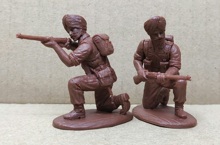 British Army Indian Infantry Defending (Sikh Turban)--makes 9 Figures #2