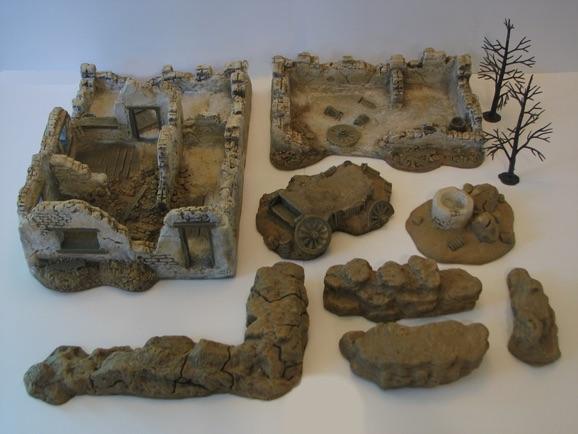 The Spanish Well's Playset - Complete with terrain and figures #2