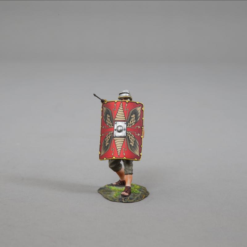 Legionnaire Launching Pilum (Red shield)--single Roman Legionnaire figure #3