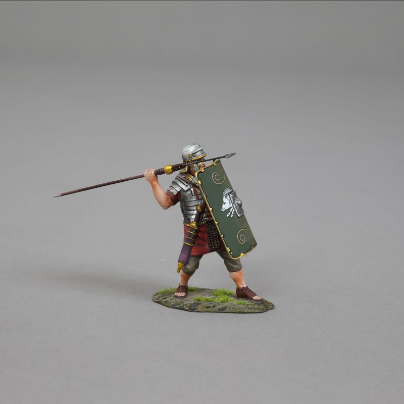 Legionnaire Launching Pilum (green shield with white boar)--single Roman Legionnaire figure #3